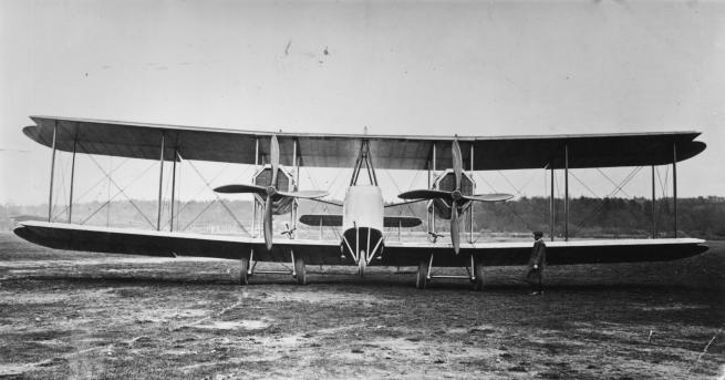 Свят Как двама летци прелетяха Атлантика за 16 часа Точно