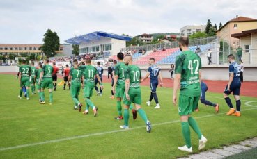 Всички футболисти на Хебър от основната група стартирала подготовка в