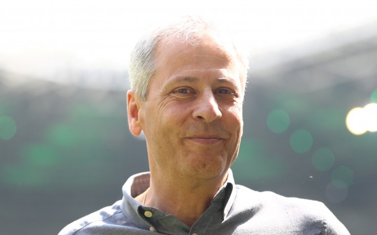 Борусия удължи договора на треньора Фавр