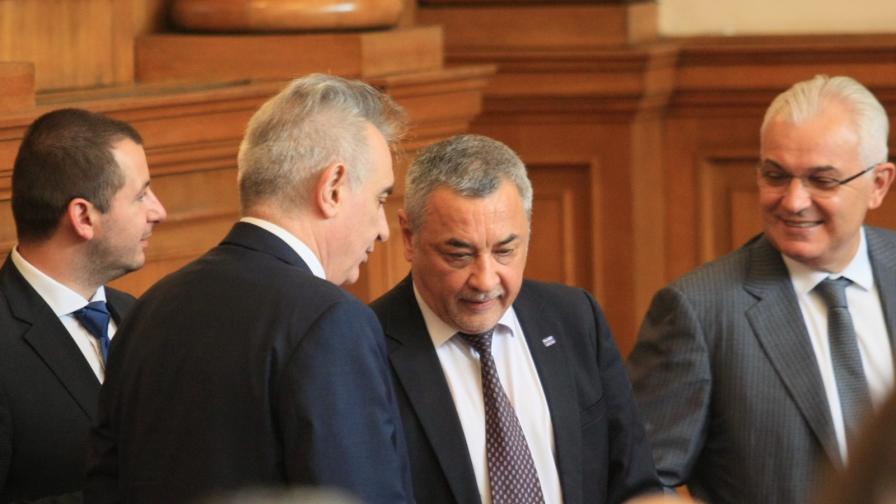  От 500 до 12 000 лева санкция за звук навън 