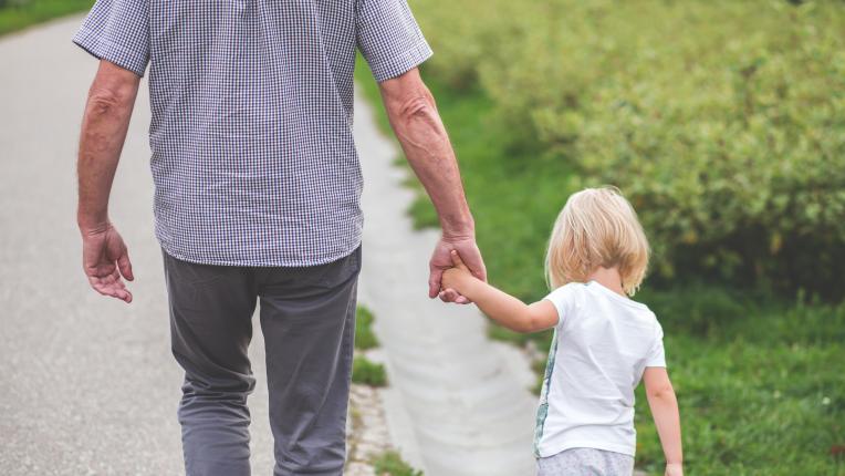 5 чудесни причини да заведете децата си при баба и дядо това лято