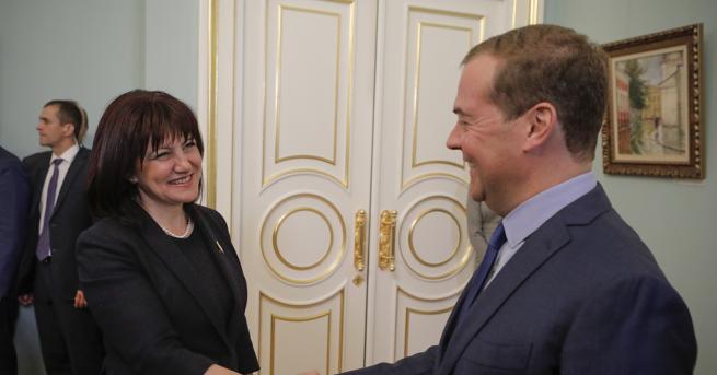 България Медведев Росатом ще се включи в избора на инвеститор