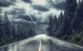  <p>Температурите падат, стихии и превалявания тази седмица</p> 