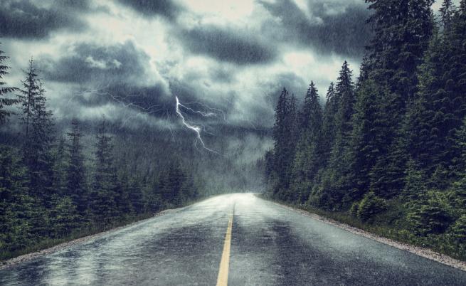  Бурите се завръщат, вижте къде ще вали 