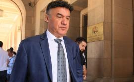  Боби Михайлов 