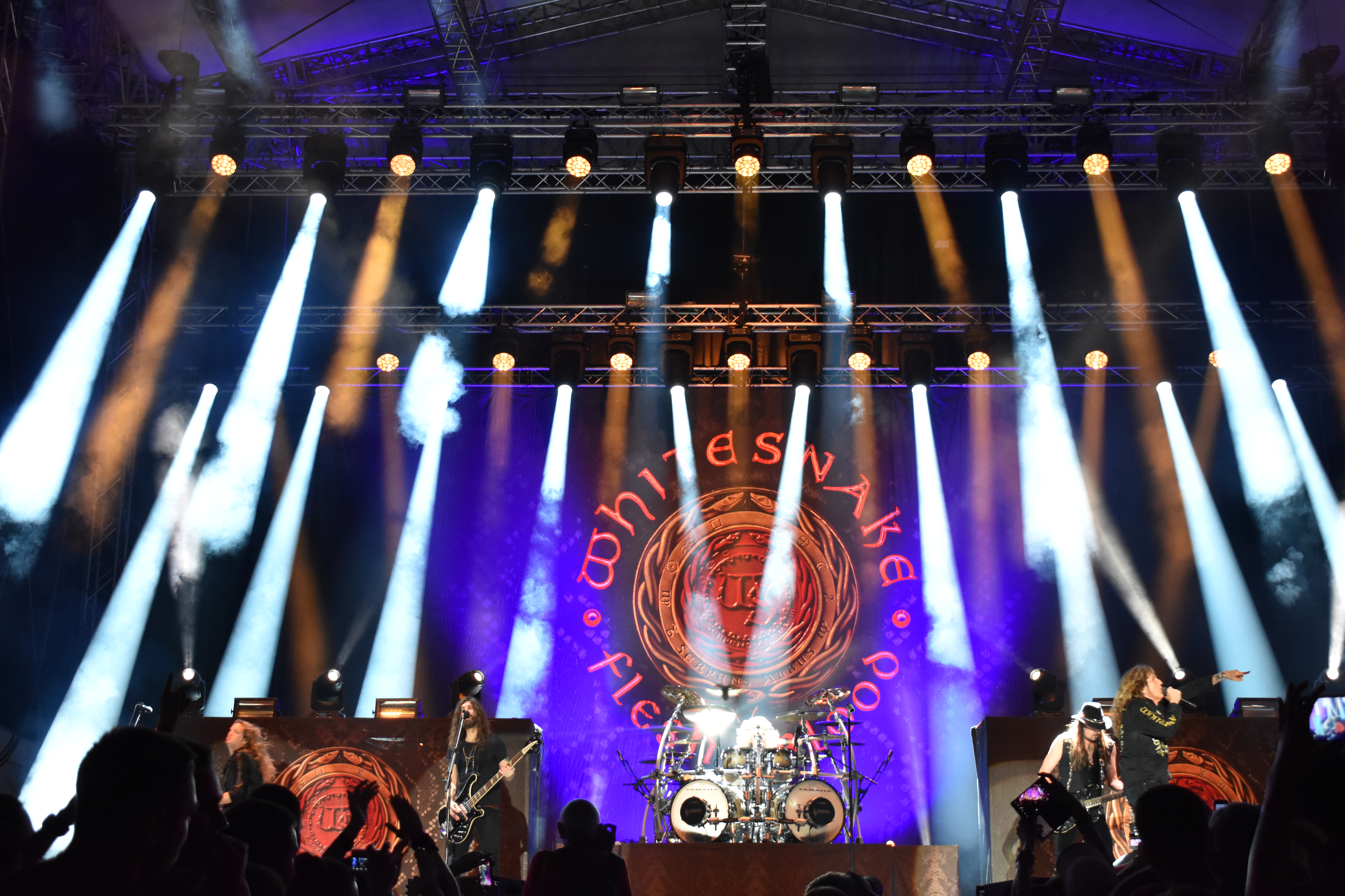 Whitesnake знаят как да оставят публиката без дъх и го показаха отлично с завършека на концерта си.