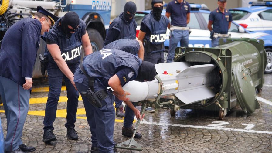 Италианската полиция конфискува ракета въздух-въздух