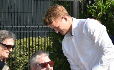 Матайс де Лихт коментира на първия си брифинг като играч