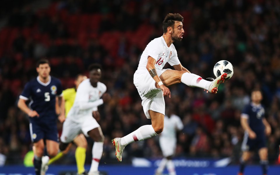 Манчестър Юнайтед е уредил трансферната сума за атакуващия халф на