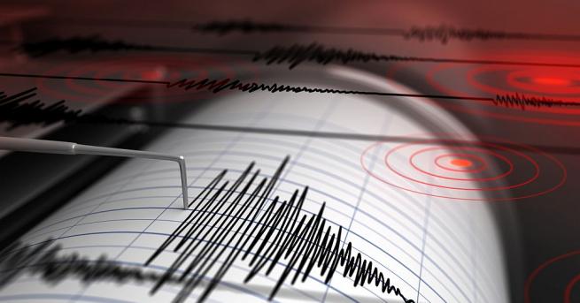 Свят Земетресение от 4.8 по Рихтер разтресе Измир Към момента