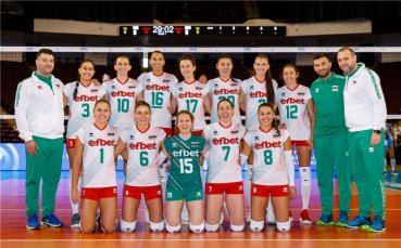 Женският национален отбор по волейбол на България който е воден