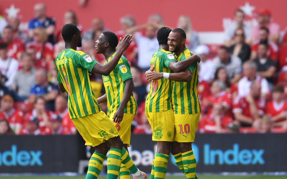 Изключителен гол на Мат Филипс направи така, че Уест Бромич