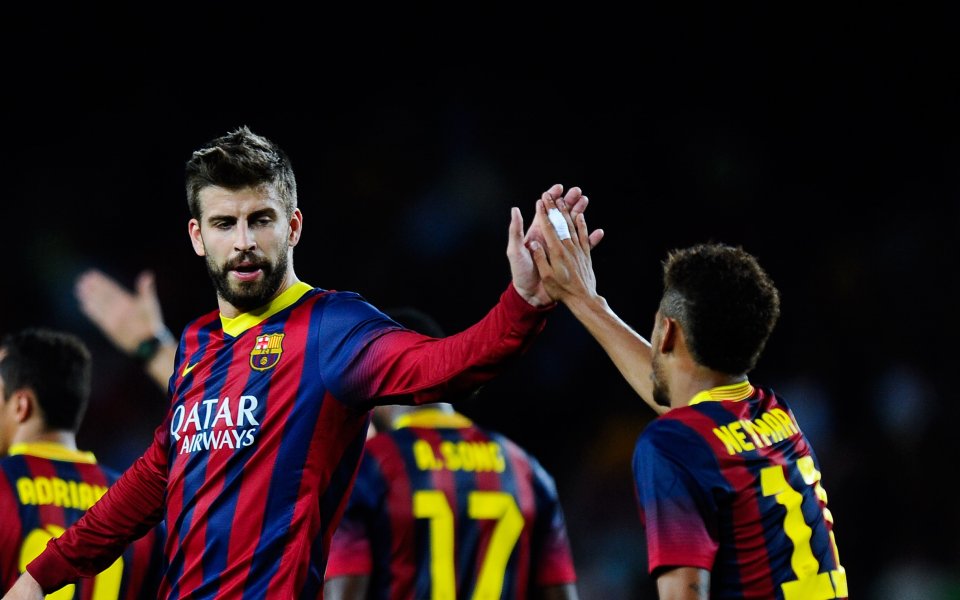 Защитникът на Барселона Жерар Пике призова Неймар да говори открито