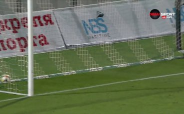В 28 та минута Лудогорец поведе с 2 0 срещу уелския Дъ