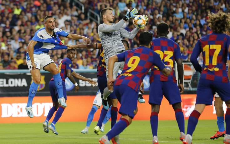 Барса разби Наполи, Гризман откри сметката си