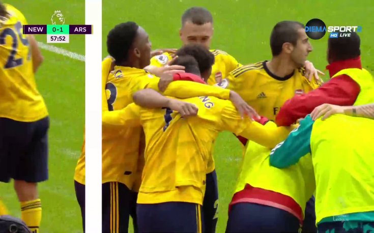 Обамеянг откри резултата за Арсенал