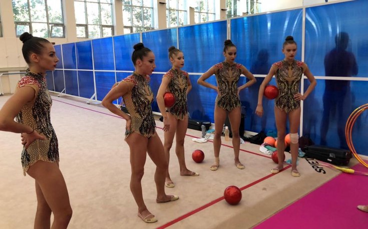 Усложнени и подобрени съчетания показа ансамбълът