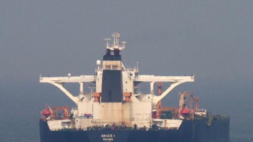  <p>Иран тържествува, Гибралтар освободи супертанкера</p> 