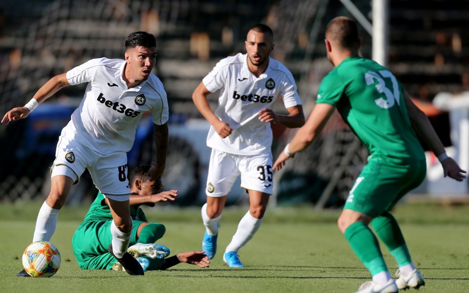 Тази вечер от 20:30 часа ще се изиграе двубоят между