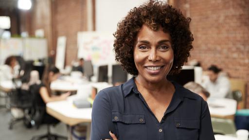  <p><strong>Фанта Мбодж</strong> &ndash; от мизерията в Африка до върховете в професията</p> 