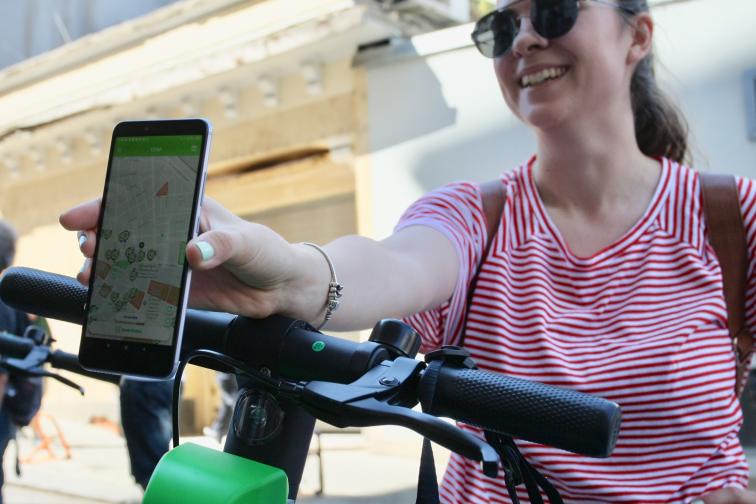  ЕЛЕКТРИЧЕСКА ТРОТИНЕТКА 