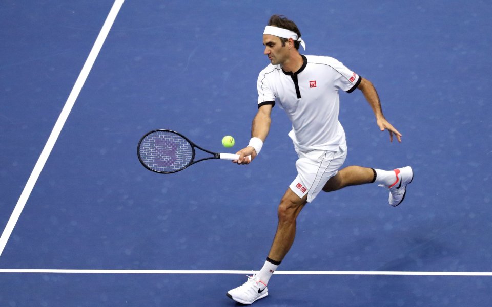 Двадесеткратният шампион на турнири от Големия шлем Роджър Федерер продължава