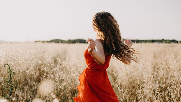  Дамски хороскоп за СЕПТЕМВРИ 2023 