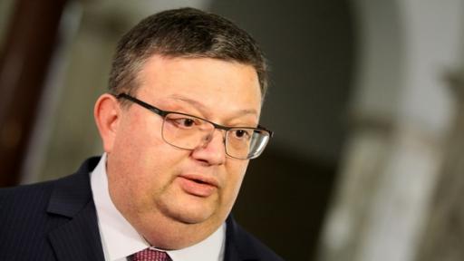  Сотир Цацаров 