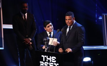 Премиър лийг с най-много кандидати за отбор на годината на ФИФА