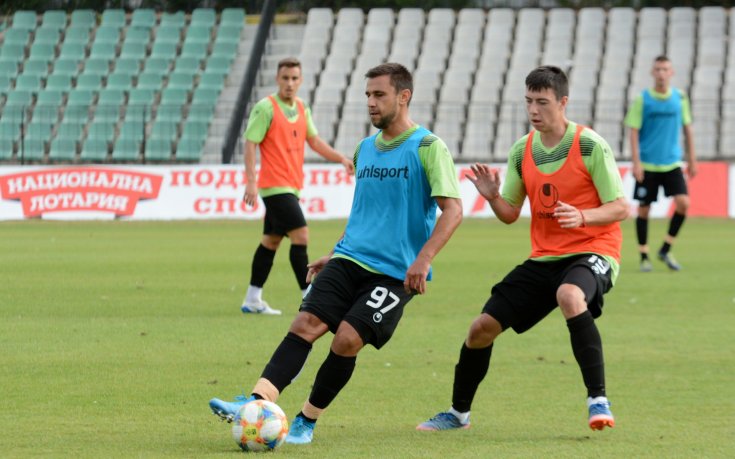 Черно море извъртя 2:2 в учебна игра