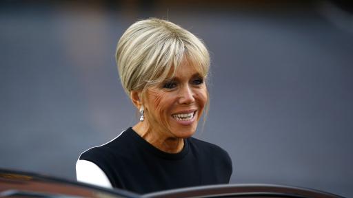  Първата дама на Франция Брижит Макрон 