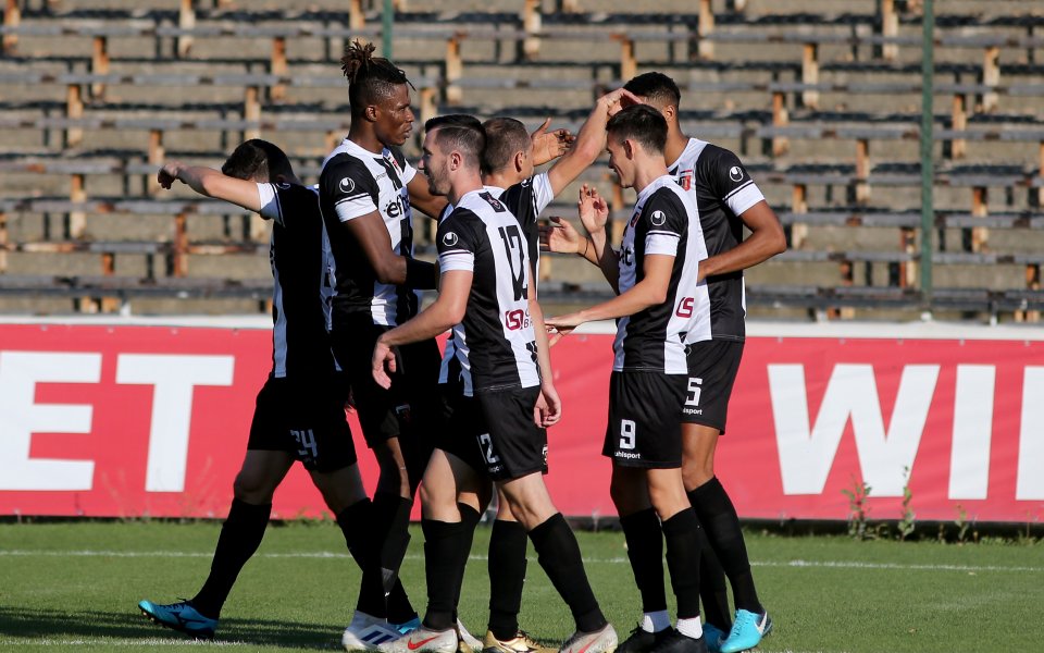 Локомотив Пловдив показва завидна успеваемост пред гола. Досега черно-белите са