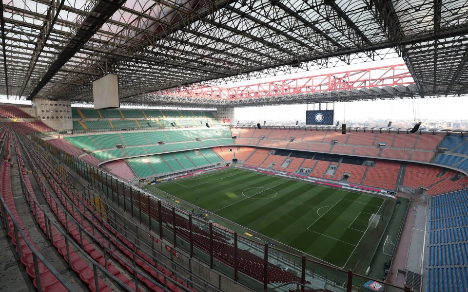 Над 70 000 души ще гледат на живо дербито от 7-ия