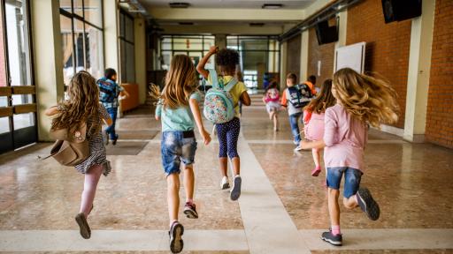  <p>Две от най-уникалните <strong>училища</strong> по света (СНИМКИ)</p> 