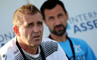 Старши треньорът на Локомотив Пловдив Бруно Акрапович заяви че не