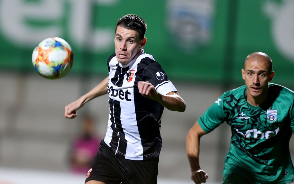 Два от клубовете в efbet Лига - Витоша Бистрица и