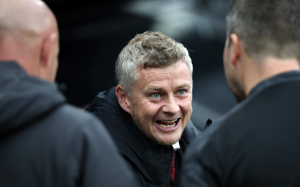 Мениджърът Оле Гунар Солскяер трябва да получи повече време, за