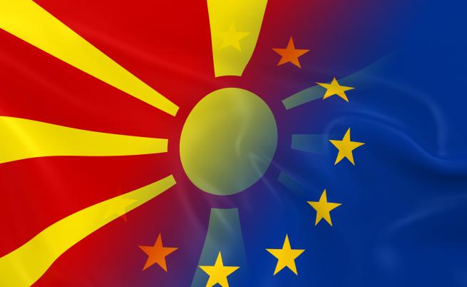 Македония - раздор между Меркел и Макрон