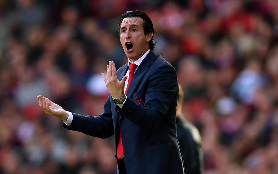 Мениджърът на Арсенал Унай Емери е бил информиран от шефовете