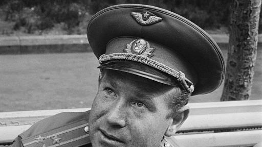  <p>Почина първият човек, разхождал се в <span style= 