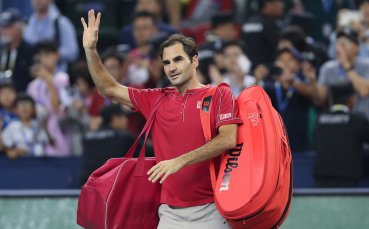 Двукратният шампион Роджър Федерер отпадна от четвъртфиналите на турнира по