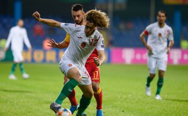 Отборите на Черна гора и България играят при резултат 0 0