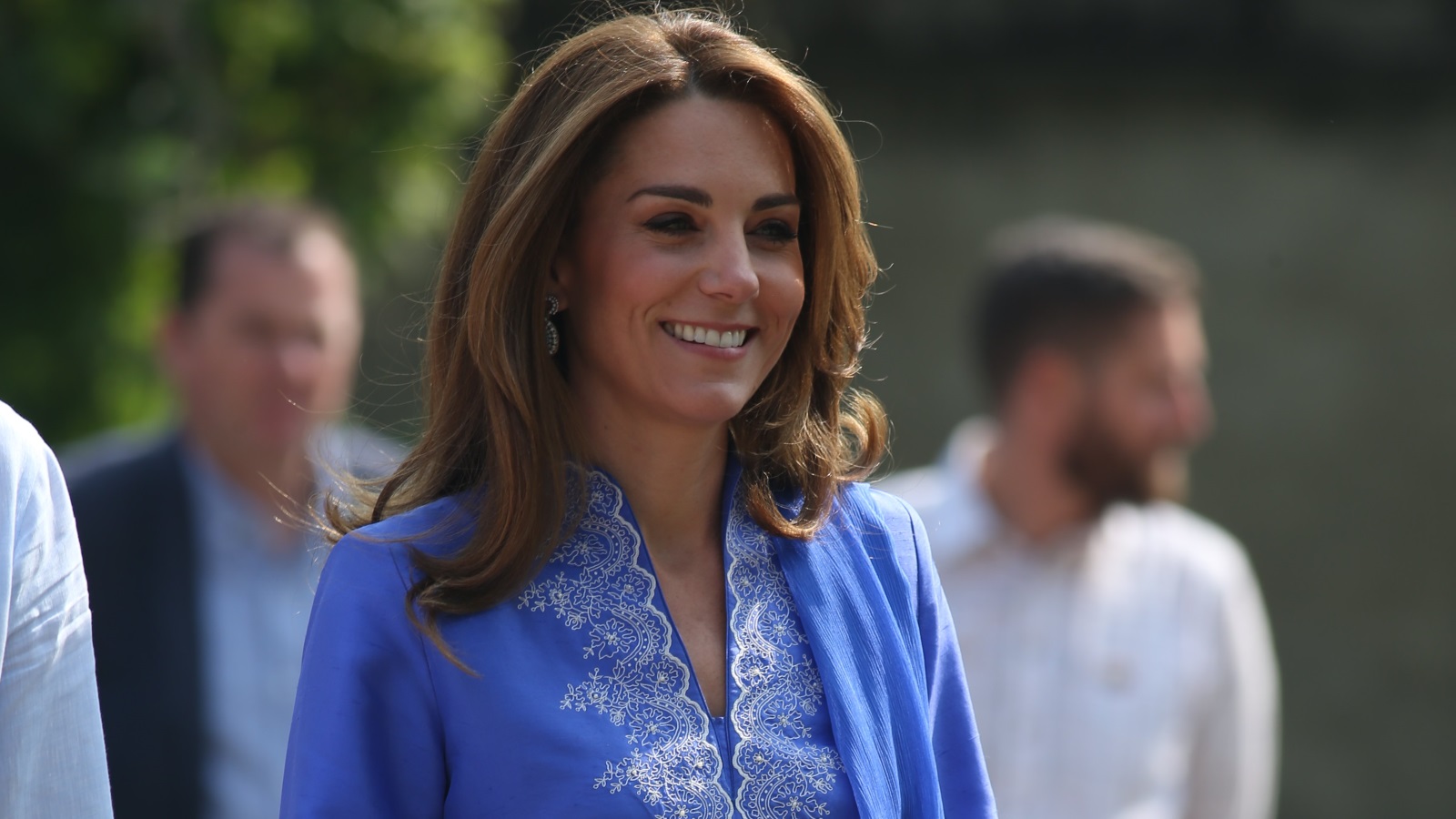 <p>Визитата на принц Уилям и неговата съпруга ще бъде първото официално посещение на кралското семейство в Пакистан от 2006 година насам.</p>