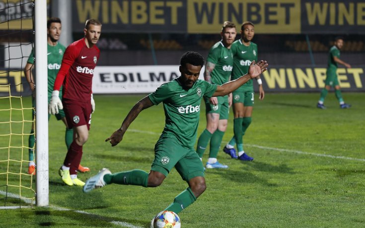 Млад, но опитен азер, свири на Лудогорец - Еспаньол