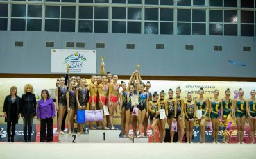 Ансамбълът на клуб Левски Илиана стана шампион при жените на