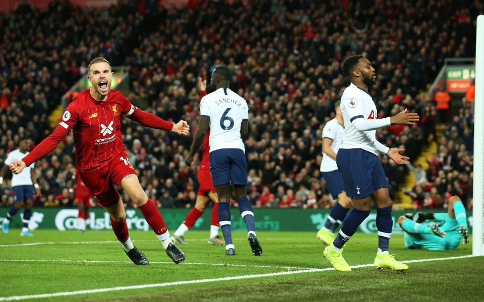 Отборите на Ливърпул и Тотнъм играят при резултат 1:1 в