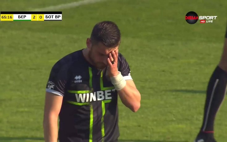 Берое с трети гол, а Ботев Враца остана с 10 човека