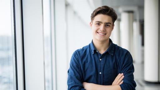  „ Макдоналдс “ даде 10 стипендии по 3000 лв. на български студенти 