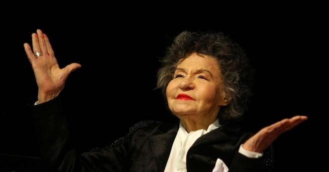 Легендата на българския театър Стоянка Мутафова е претърпяла тежка, животоспасяваща