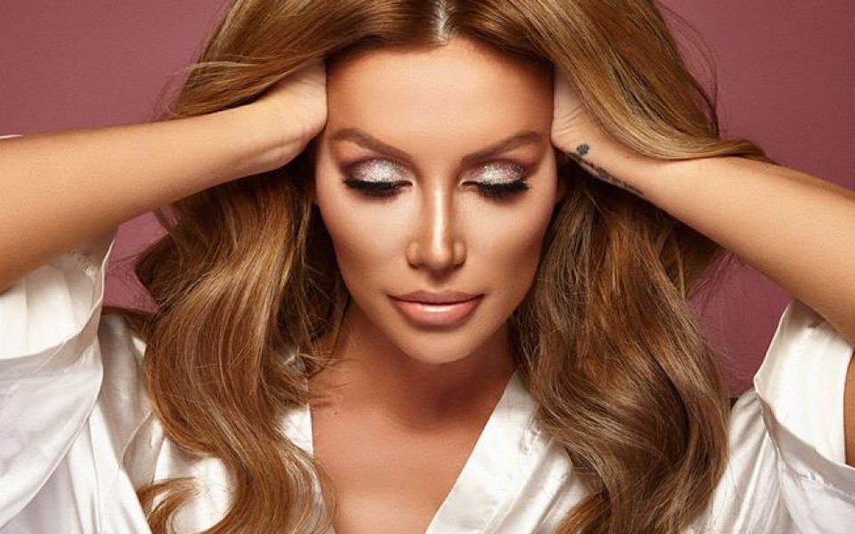 Преди броени часове гръмна новината, че е ясно коя е